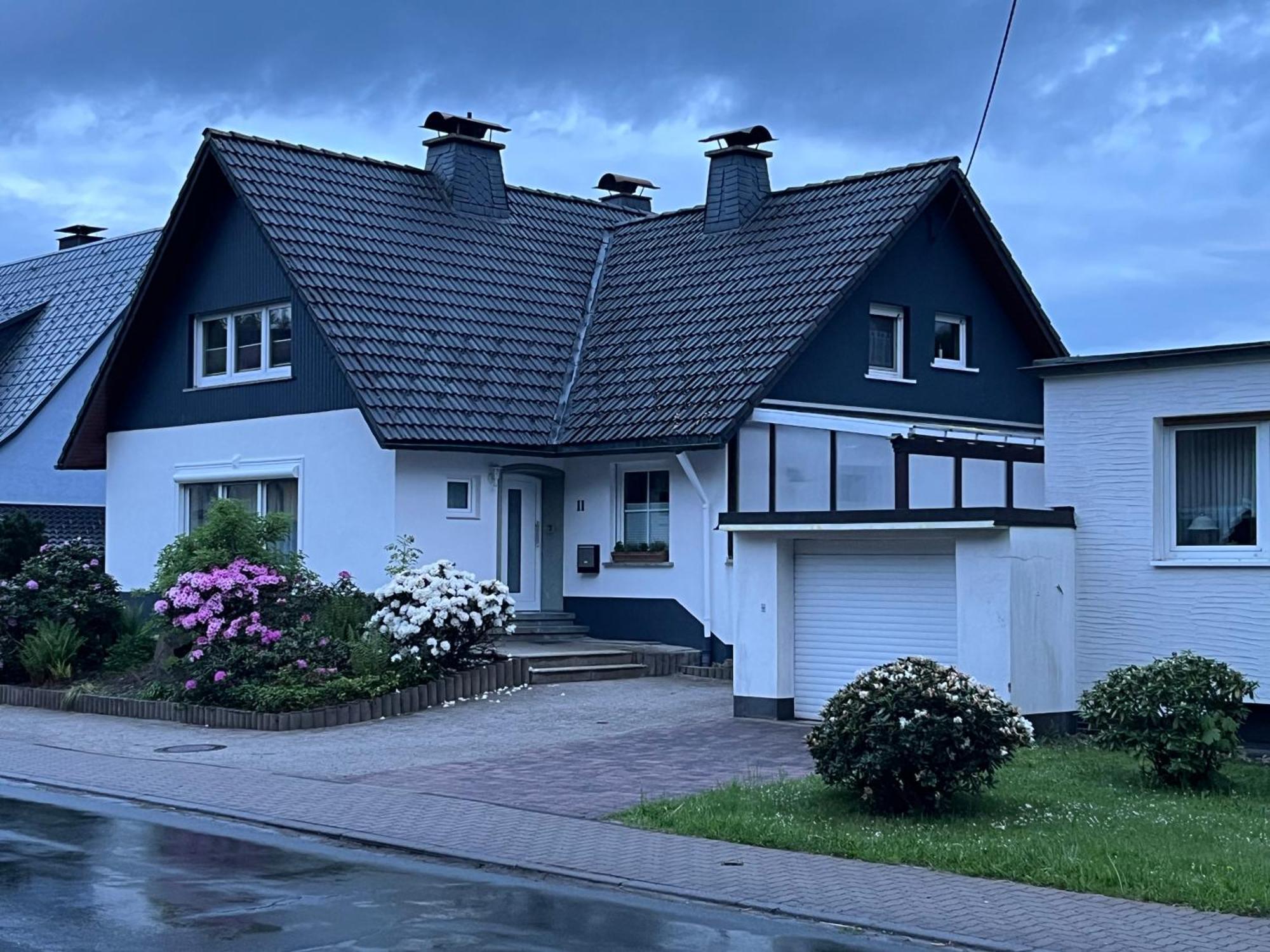Modern Und Rustikal Mit Kamin Ferienwohnung Kohlert Бад Берлебург Екстериор снимка